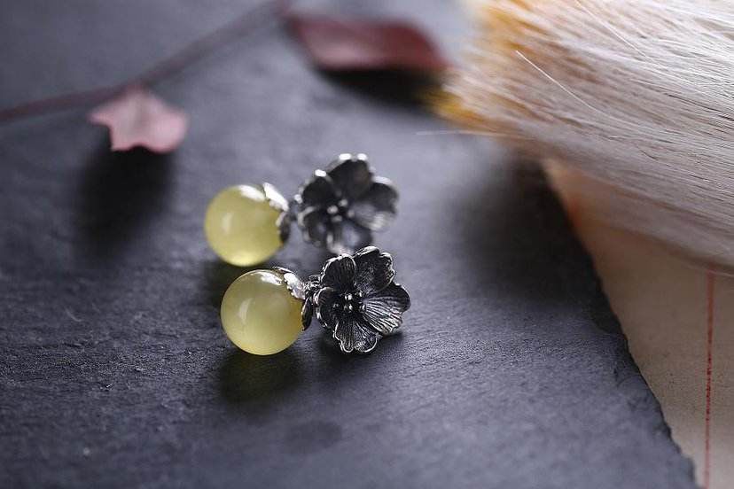 银饰999银好还是925银好,925银和999银和990银回收价格一样吗