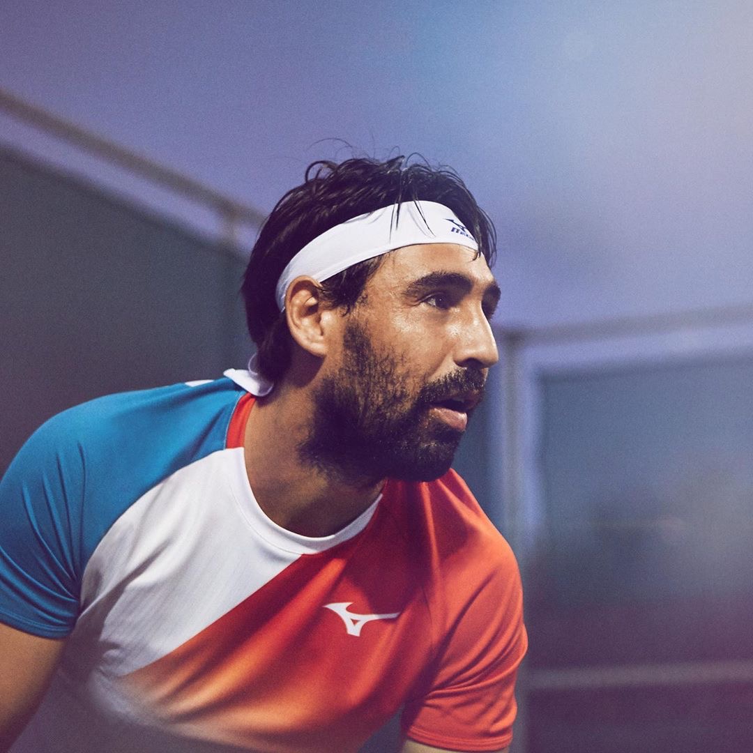 甜点君,美津浓mizuno足球鞋测评