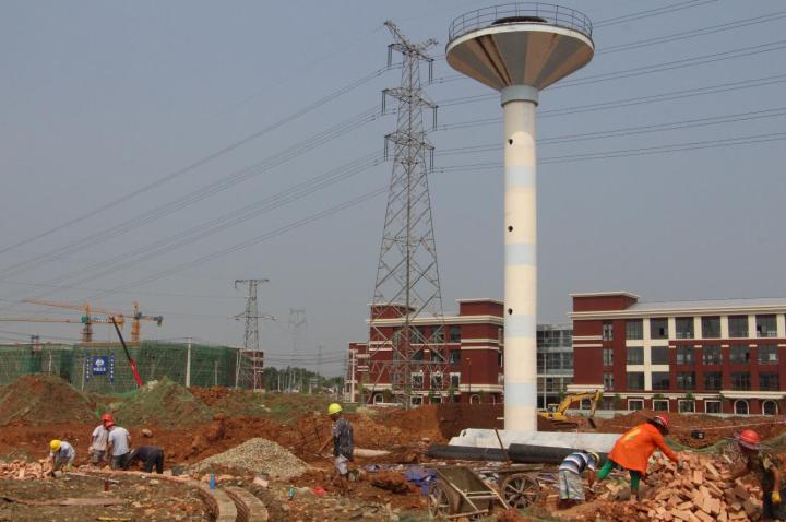 东山湖公园什么时候开建,东山公园什么时候建成