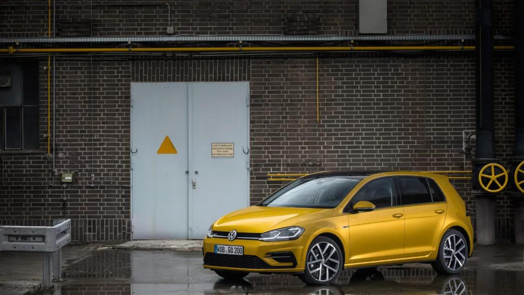 试驾最新款大众高尔夫,一汽大众高尔夫纯电评测