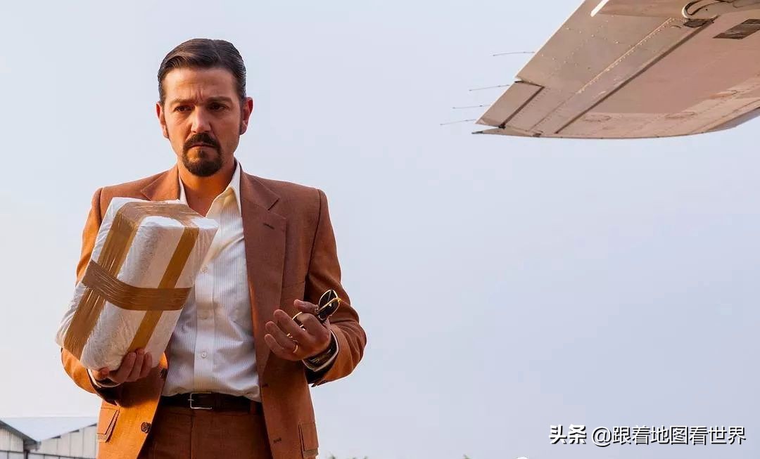 哥伦比亚共经历了几代毒枭争霸,哥伦比亚为什么这么多毒枭