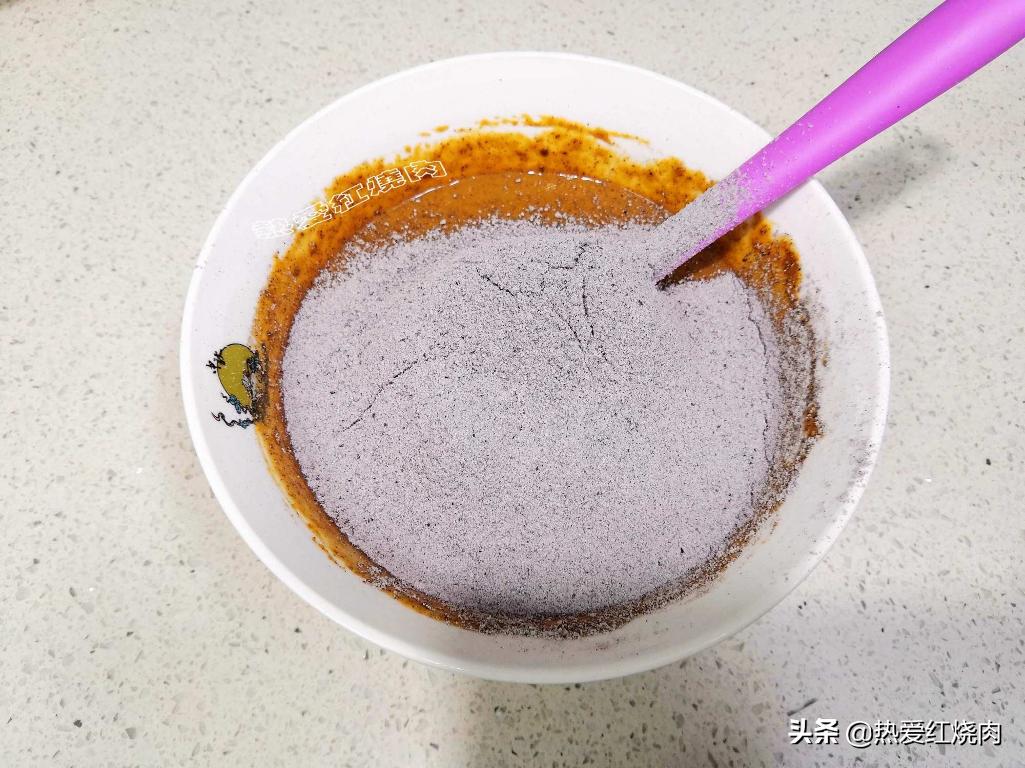 开口红糖枣糕怎么做,普通面粉红糖枣糕最正确的做法