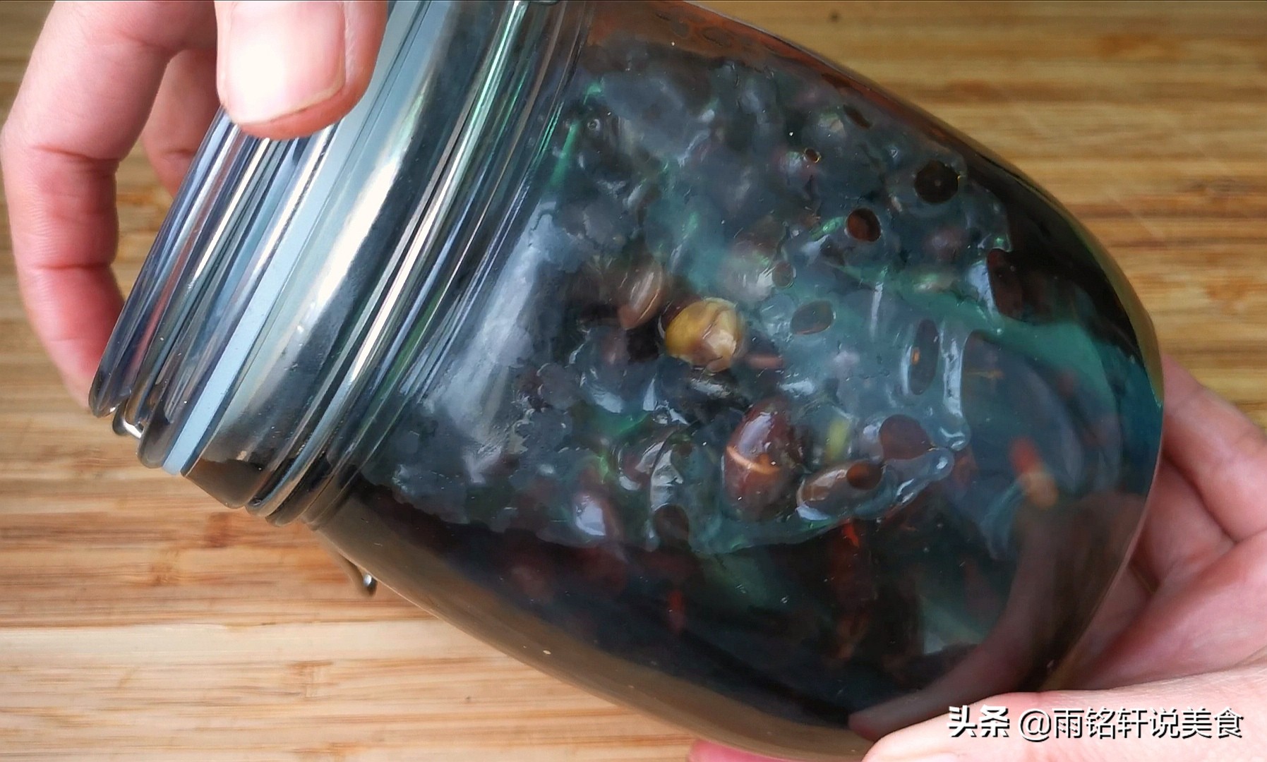 补药一堆不如黑豆一把，教你黑豆养生的吃法，常吃身体好处多