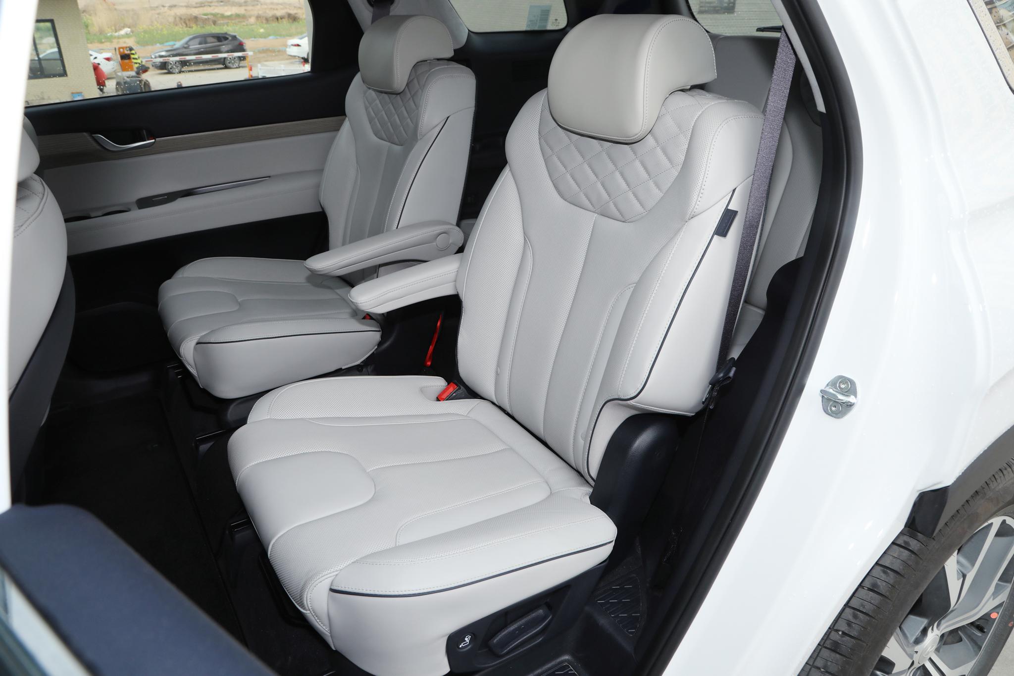 帕里斯帝vs大众途昂,v6发动机性价比