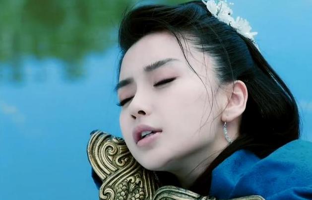 李菲儿回应翻红,李菲儿翻红成功了吗