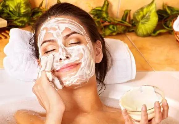 特效面膜贴完之后要洗脸吗,贴完面膜后的护肤正确做法