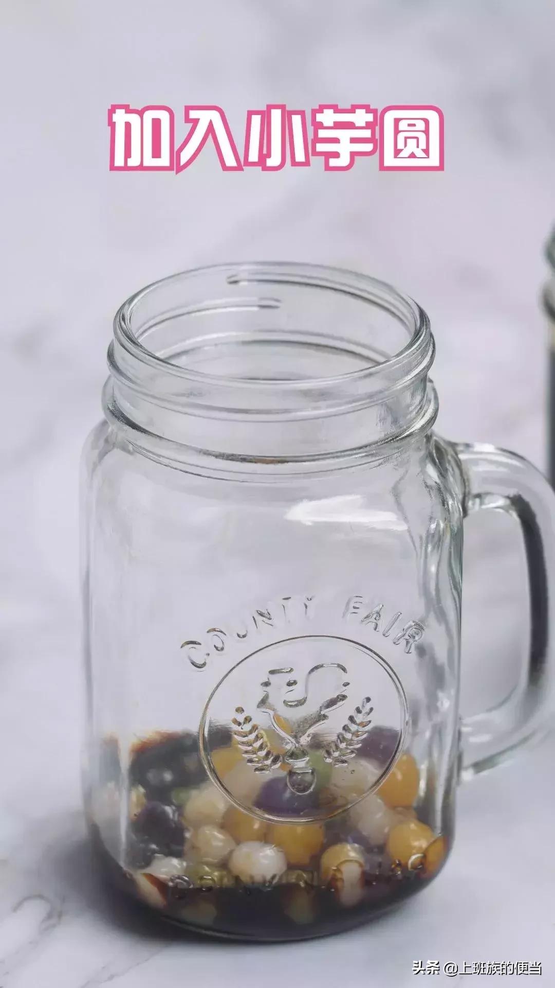 在家两元一碗的小吃,这小吃4元2分钟就能吃上很解馋