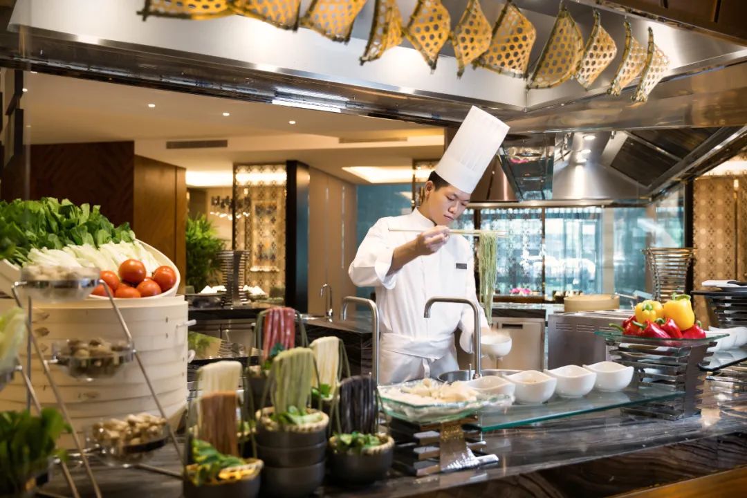 成都百悦希尔顿逸林酒店海鲜自助,成都希尔顿海鲜排行