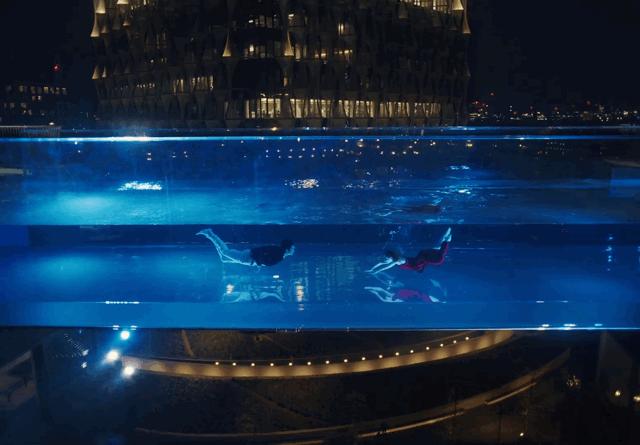 世界最大洞穴泳池,世界最深室内潜水泳池