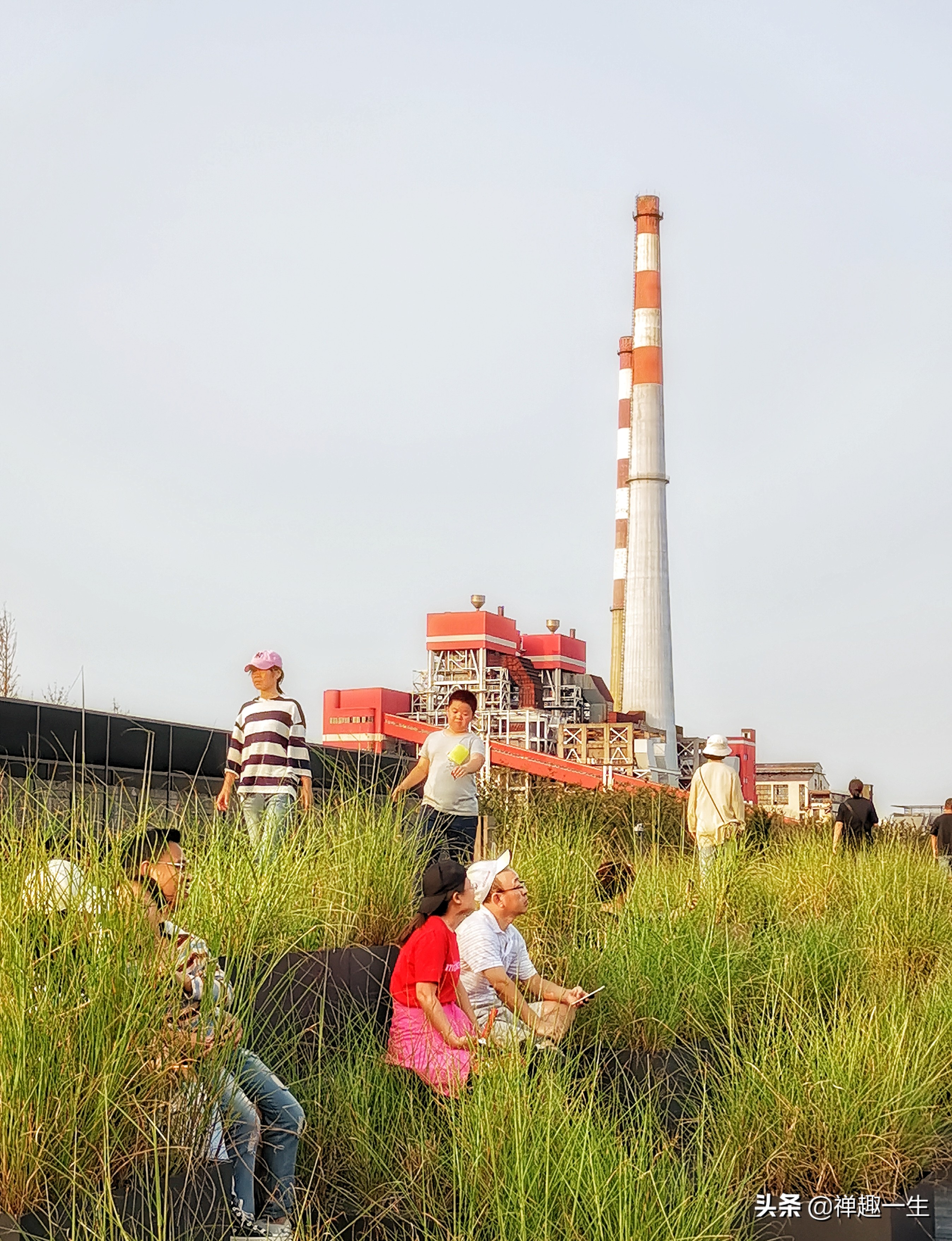 上海075两栖攻击舰在哪个区,075两栖攻击舰在上海哪里