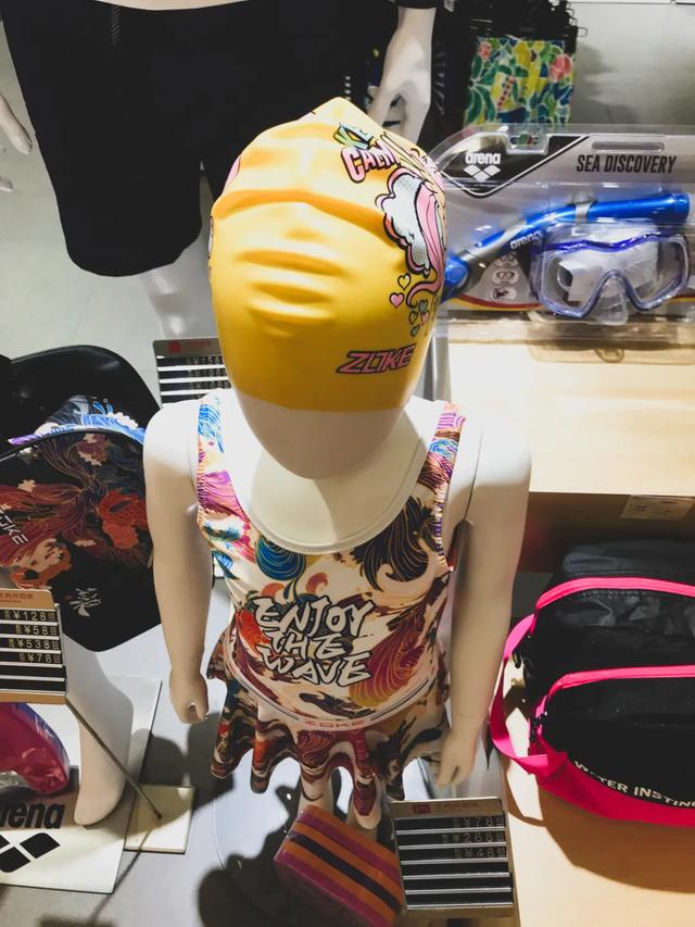 带宝宝游泳有必要吗,带孩子游泳需要带什么