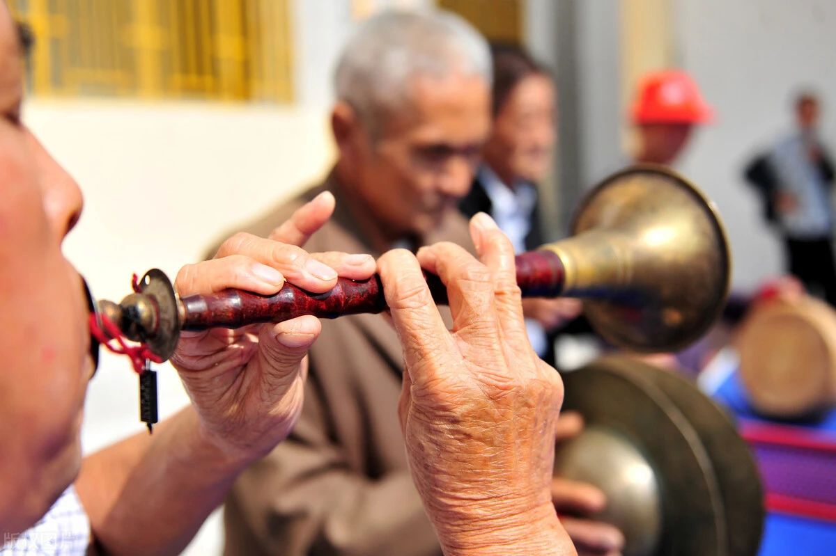 唢呐匠在古代的地位,唢呐从备受推崇到遭人冷落