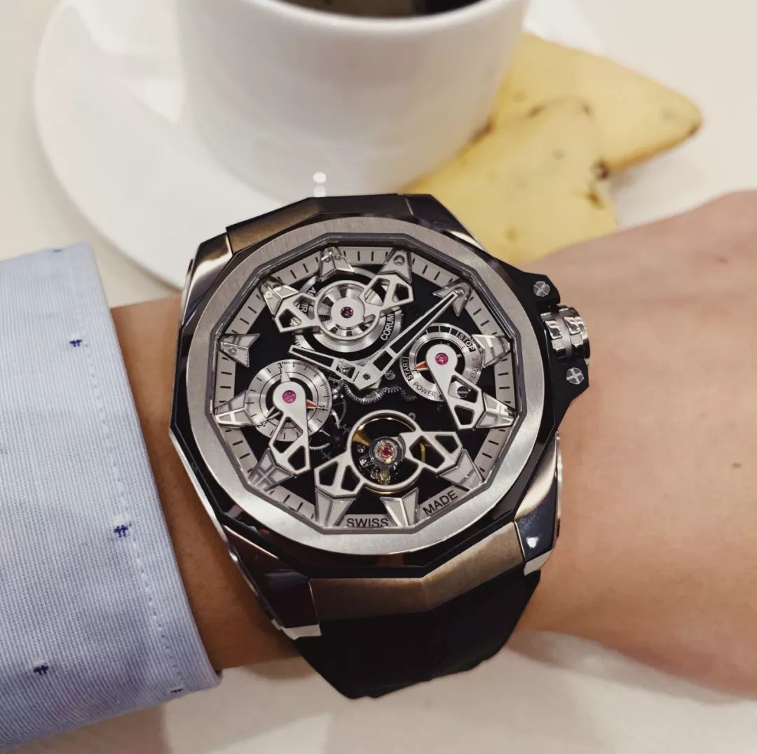 不止是表圈“造桥”大师！带你领略不一样的昆仑表最新款腕表