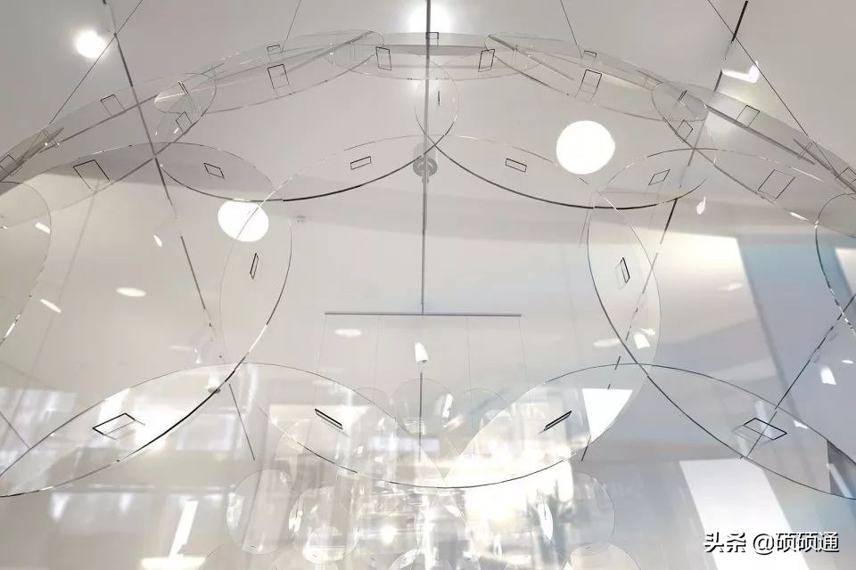 有创意的装置艺术作品图片,有创意的装置艺术作品