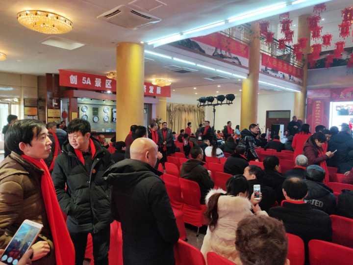 中赋：太湖潘氏颁谱庆典辞（并序）