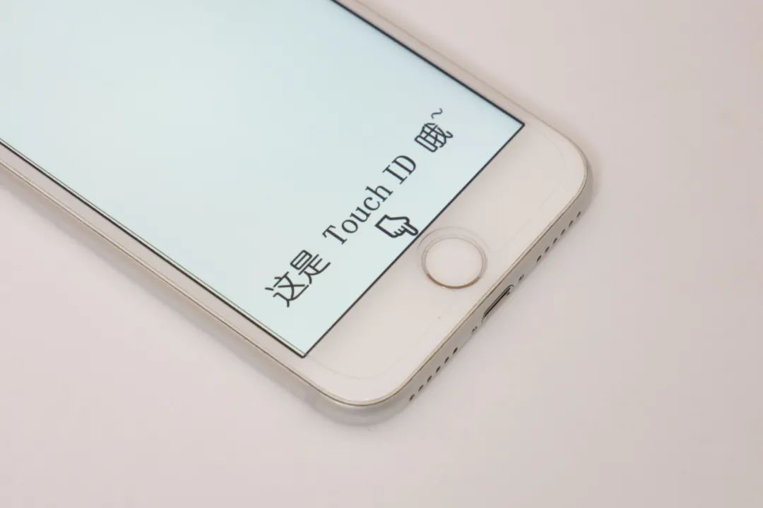 iphone8跟xr谁更值得购买,比xr更省电的苹果手机