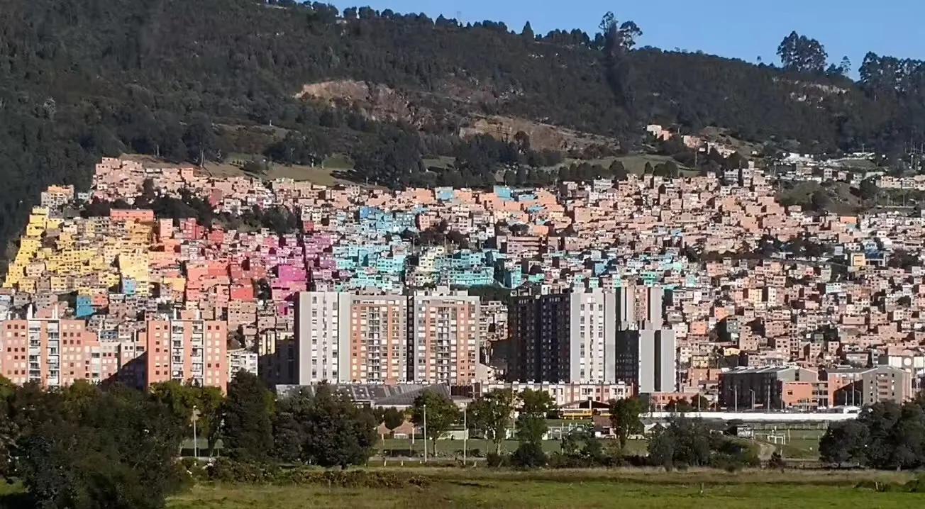 哥伦比亚波哥大游玩,南美哥伦比亚首都圣菲波哥大市