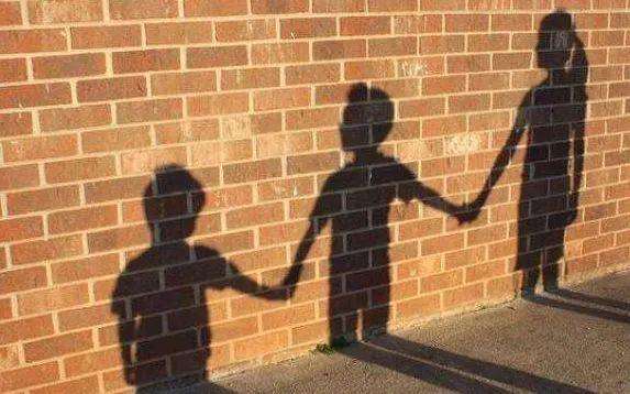 故意杀人满几岁承担刑事责任,12周岁杀人需经哪级法院判