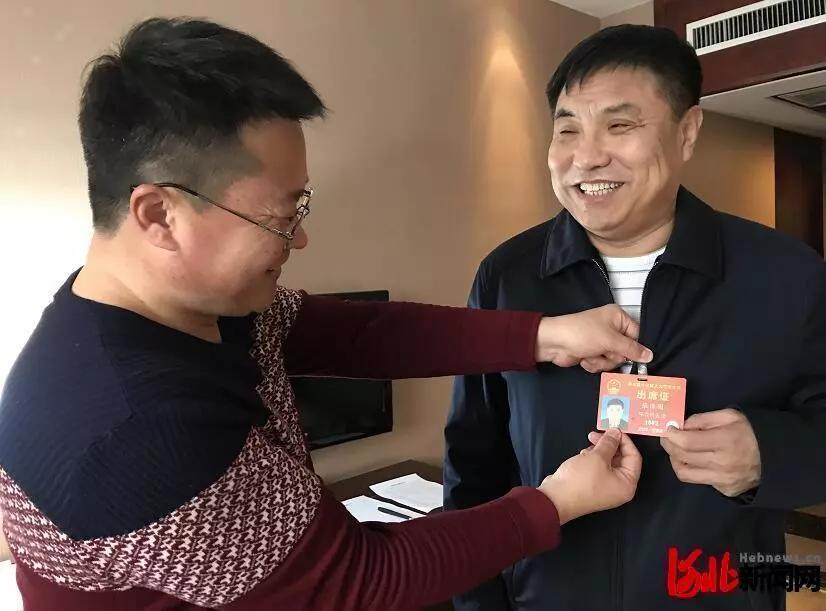 河北“*会两**时间”来了！代表委员今日抵石报到