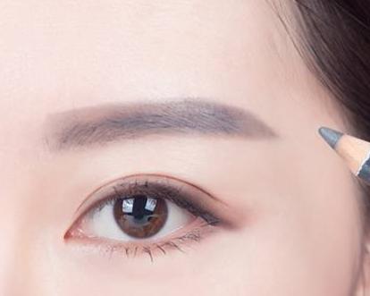 眉毛不会画可以不画么,眉毛画不直教你一招轻松搞定眉毛