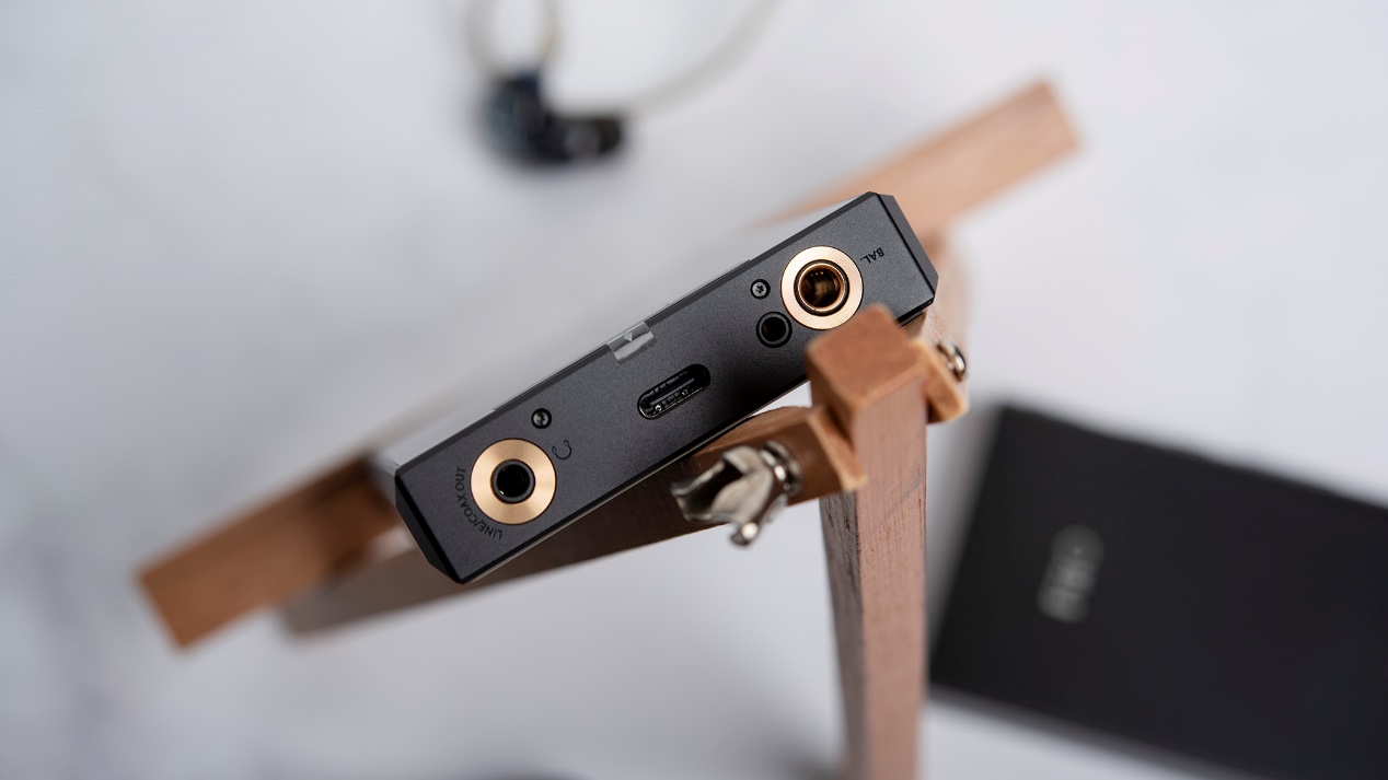 国产播放器飞傲m11评测,飞傲m11plusessdac