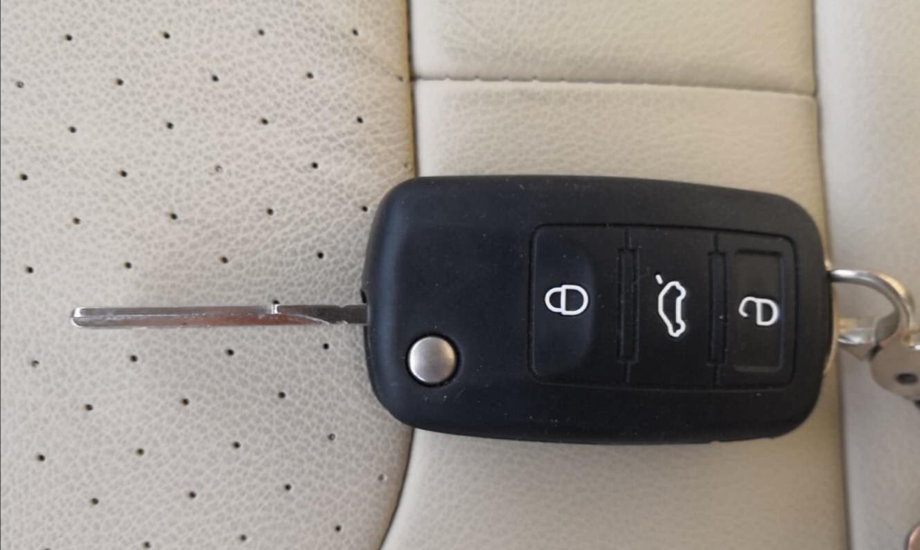 大众车遥控钥匙失灵解决方法,大众遥控钥匙的隐藏功能