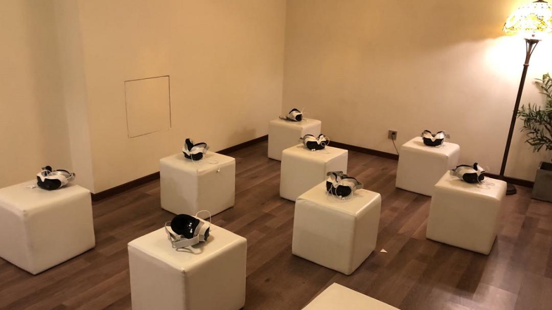 vrchat虚拟现实里体验赛博朋克,vr全球虚拟大会