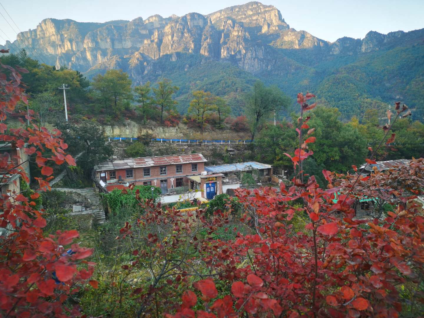 太行山和太行山大峡谷一样吗,太行山大峡谷三个峡谷在一起