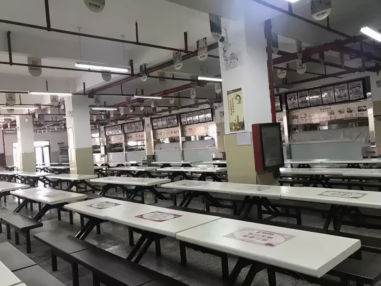 2021年郑州小升初择校必看的15所热门民办初中食宿情况集合