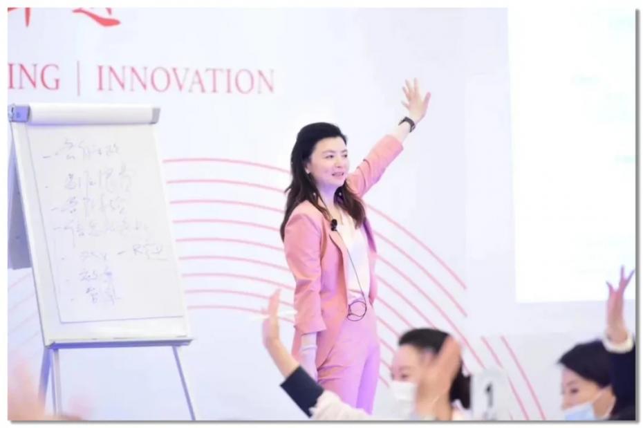 HEMBA新生特辑|千里万行群英聚,一枝双生花更繁