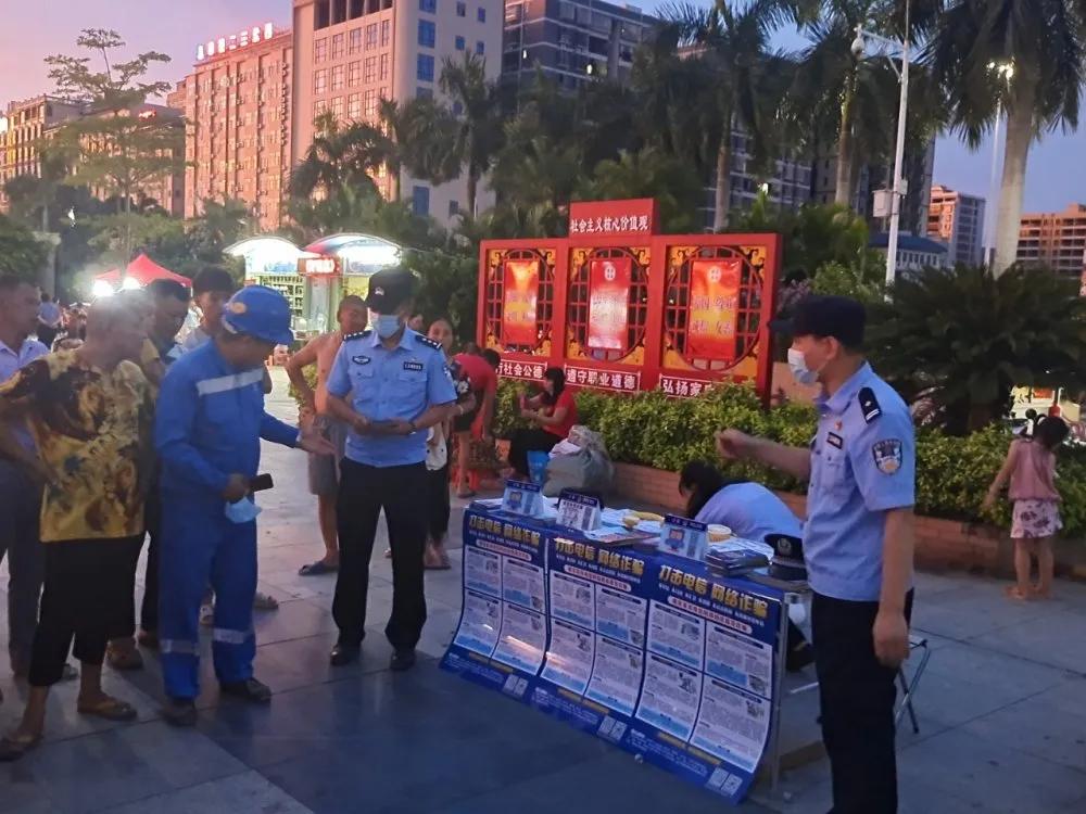 戳戳戳,这群人在惠东挨家挨户、街头摆摊,只为了……