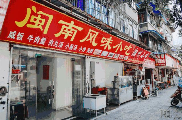 荷花池美食批发市场,荷花池美食街在哪里