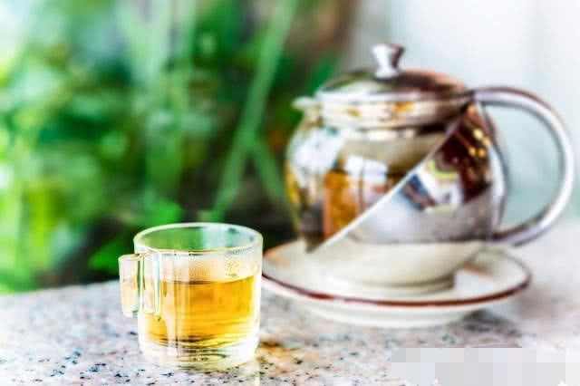 孕期烧心怎么缓解有4种方法,胃酸胃胀烧心吃什么食物比较合适