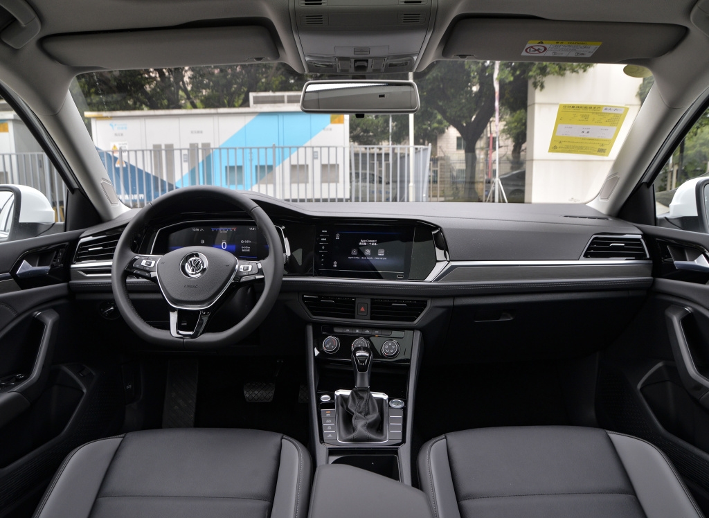 对于速腾的评价,测评大众速腾