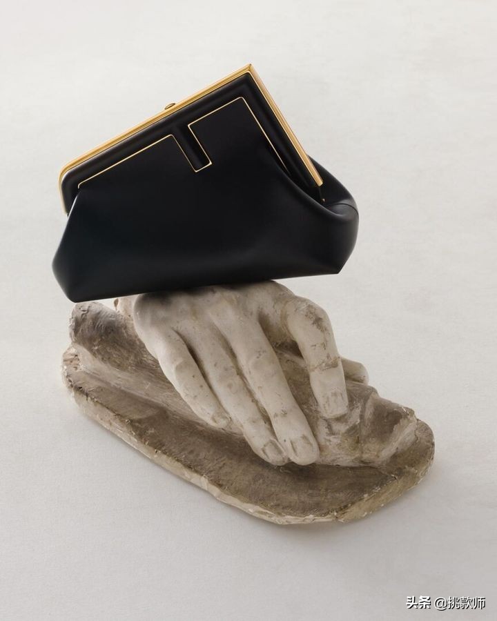 2021十款必买小众拼色包包,2021十款必买包包休闲包