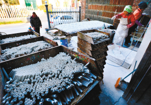 彩色粉笔怎么做,彩色粉笔简单的做法