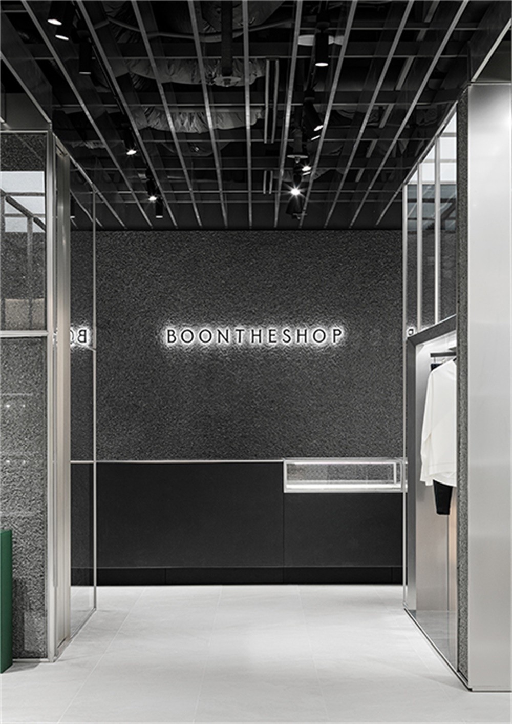 韩国服装店怎么设计,韩国设计感服装店