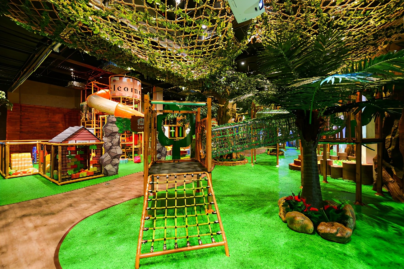 重庆佛罗伦萨小镇公园,重庆佛罗伦萨小镇奇幻乐园