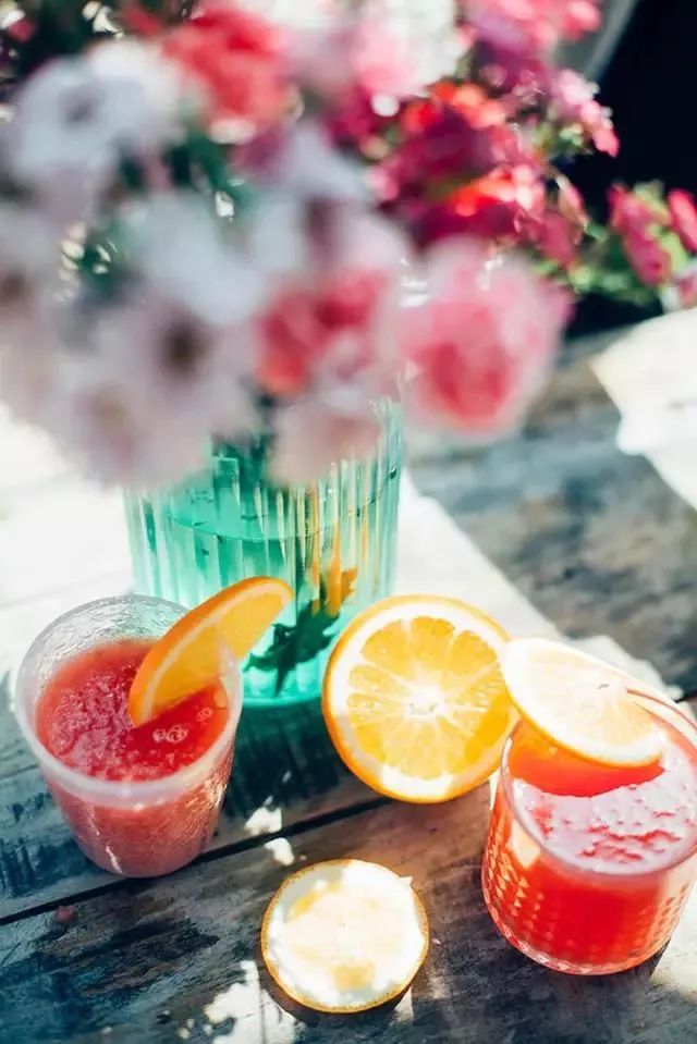 10000块能做点什么,10000块钱能做什么