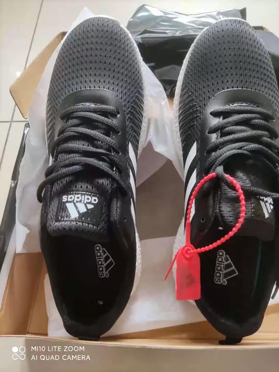 快手上卖的阿迪鞋69.9,快手上69.9的阿迪达斯运动鞋