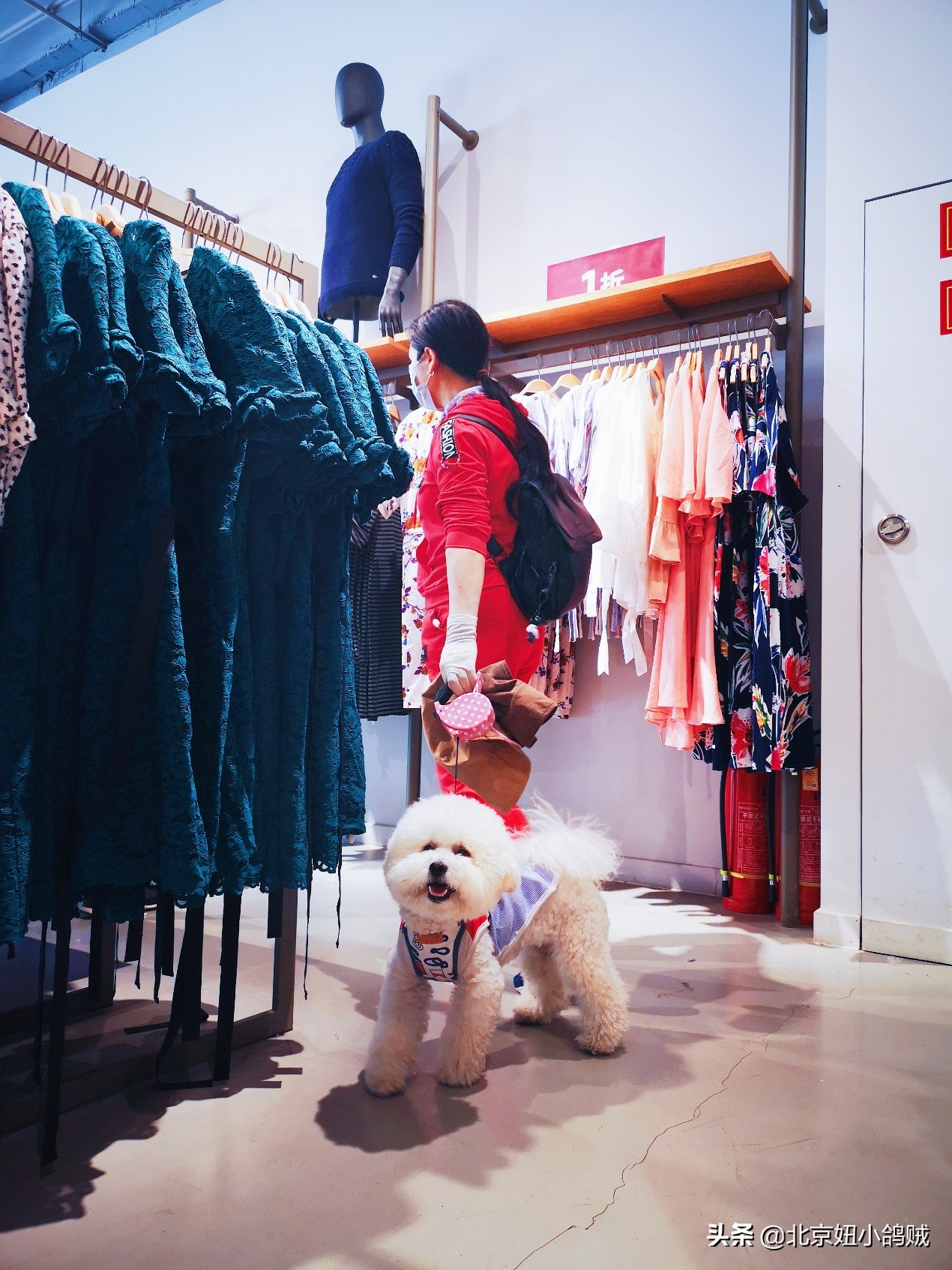 五一逛街攻略北京奥莱村打折实况