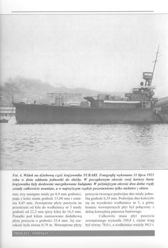 旧日本海军夕张级轻巡洋舰YUBARILightCruiser