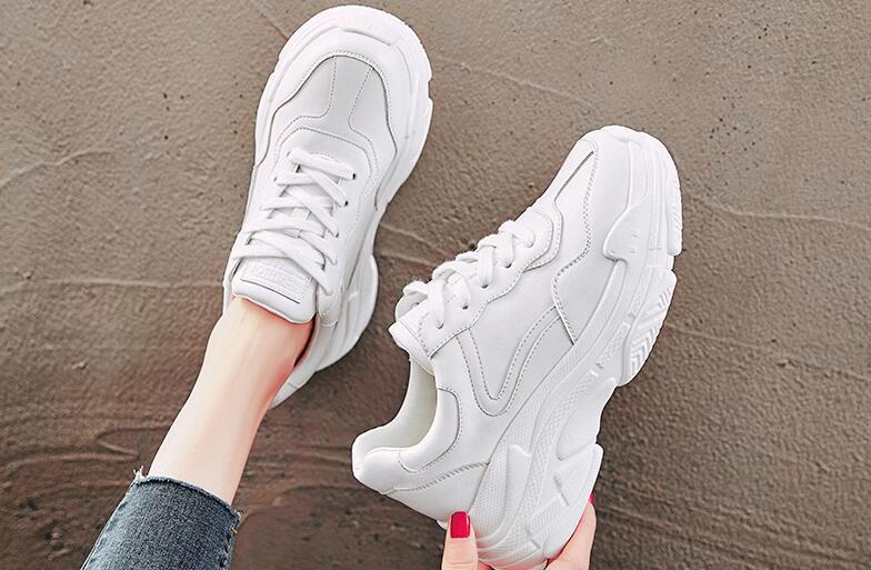 适合夏季穿的透气鞋子,夏天特别透气的鞋子推荐