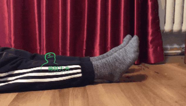 后脚跟崴脚怎么矫正,崴脚康复期走路足跟痛