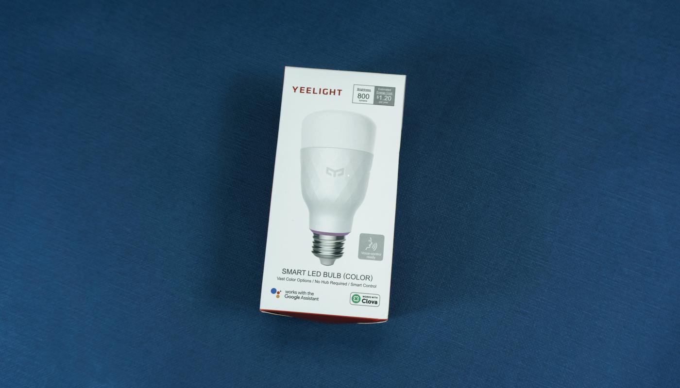 只需更换一个灯泡，即可让房间充满光污染，然后请开始你的表演