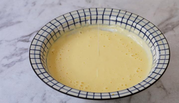 家常酸奶蒸蛋糕的做法超级简单,10寸酸奶蒸蛋糕的做法大全家常