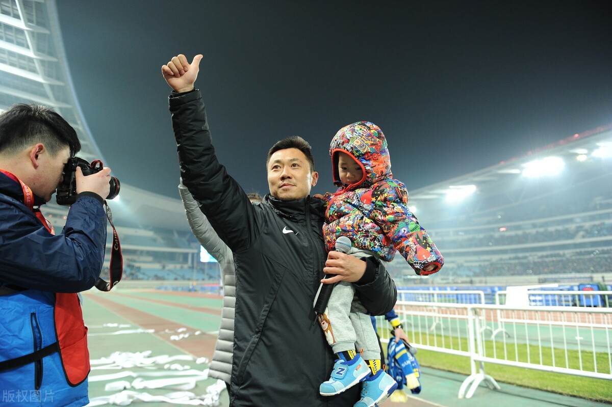 陆博飞退役全过程,陆博飞退役视频