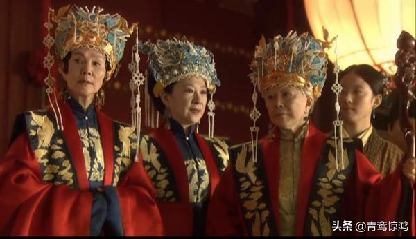 红楼梦中四大家族指的是哪四家,红楼梦四大家族关系表高清大图