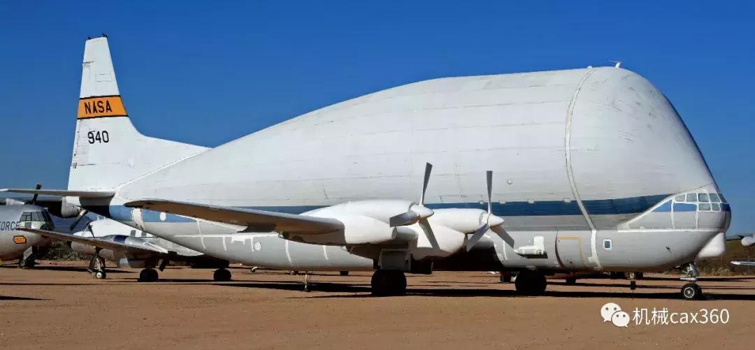 最大型运输机自重是多少吨,目前全世界最大的运输机
