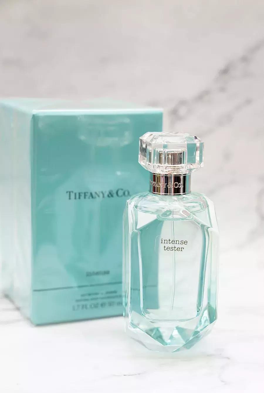 天街大牌香水,送500元一瓶的香水